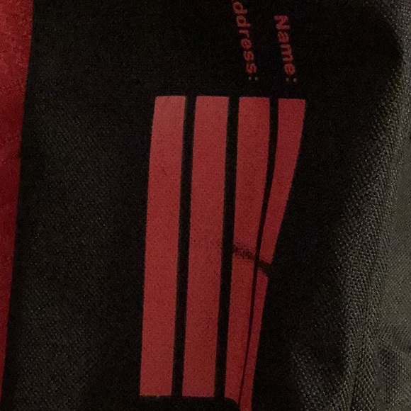 Globus black travel bag zip close top, zip pocket & mesh holders on front - Picture 6 of 6